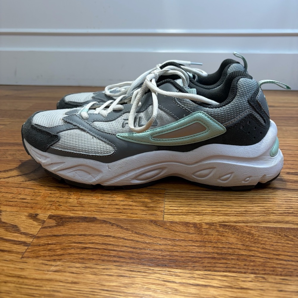 FILA Recollector Mint Green & White Athletic Sneakers - Picture 2 of 11
